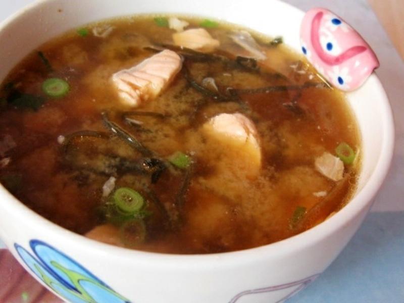 鮭魚味噌湯