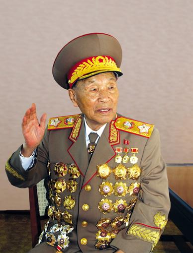 朝鮮人民軍元帥李乙雪