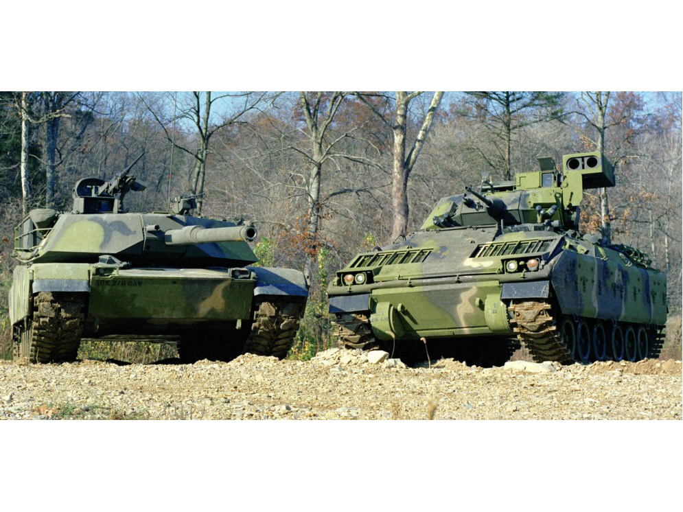 M2步兵戰車和M1主戰坦克