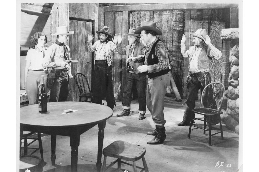 Gun Smoke(美國1935年Bartlett A. Carre執導的電影) Gun Smoke(美國1935年Bartlett A. Carre執導的電影)