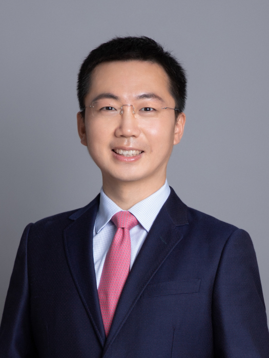 齊鵬(同濟大學電子與信息工程學院副教授、博士生導師) 齊鵬(同濟大學電子與信息工程學院副教授、博士生導師)