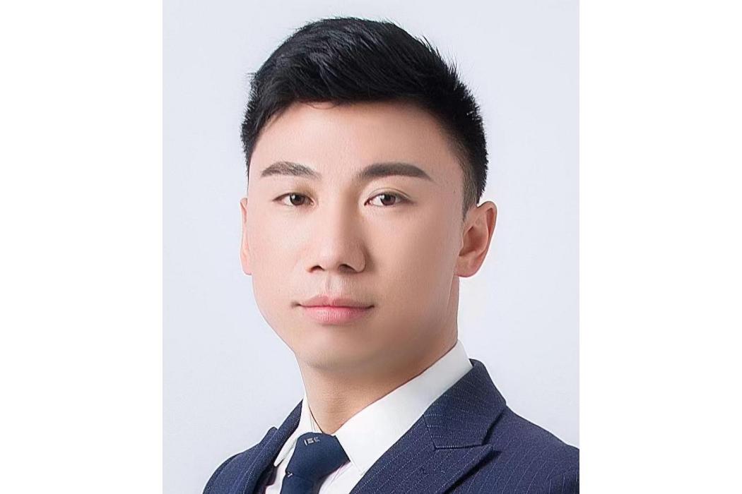 王浩(霍夫曼先進材料研究院研究員/副院長，綠色節能材料廣東省普通高校重點實驗室主任)