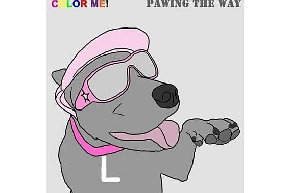 Elle the Pit Bull Pawing the Way Elle the Pit Bull Pawing the Way