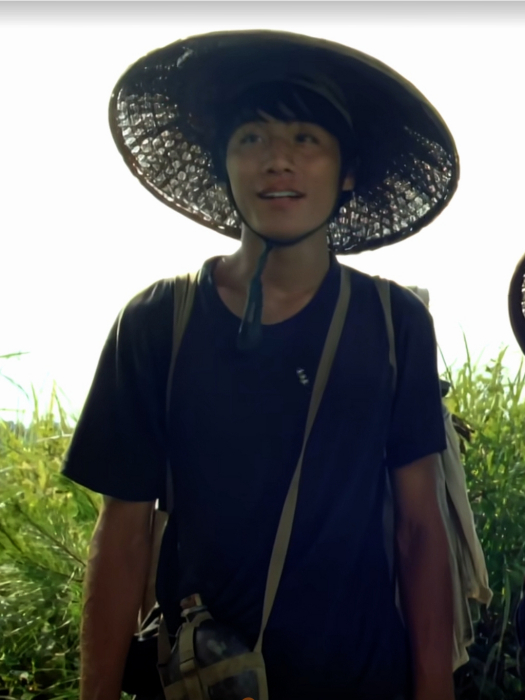 兒子(電影故事片《那山那人那狗》中的角色) 兒子(電影故事片《那山那人那狗》中的角色)