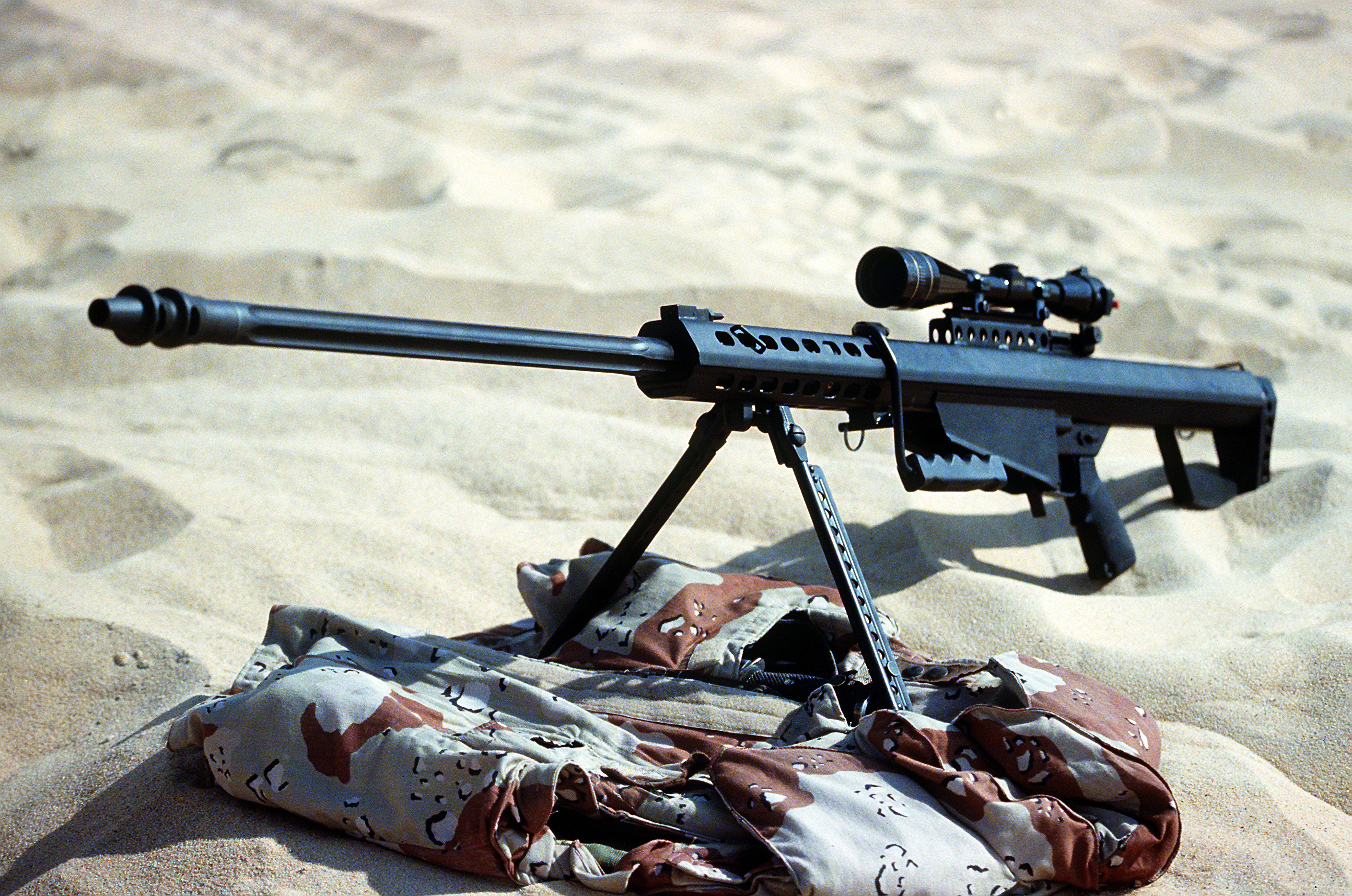 美国巴雷特M82系列大口径反器材狙击步枪 - 哔哩哔哩