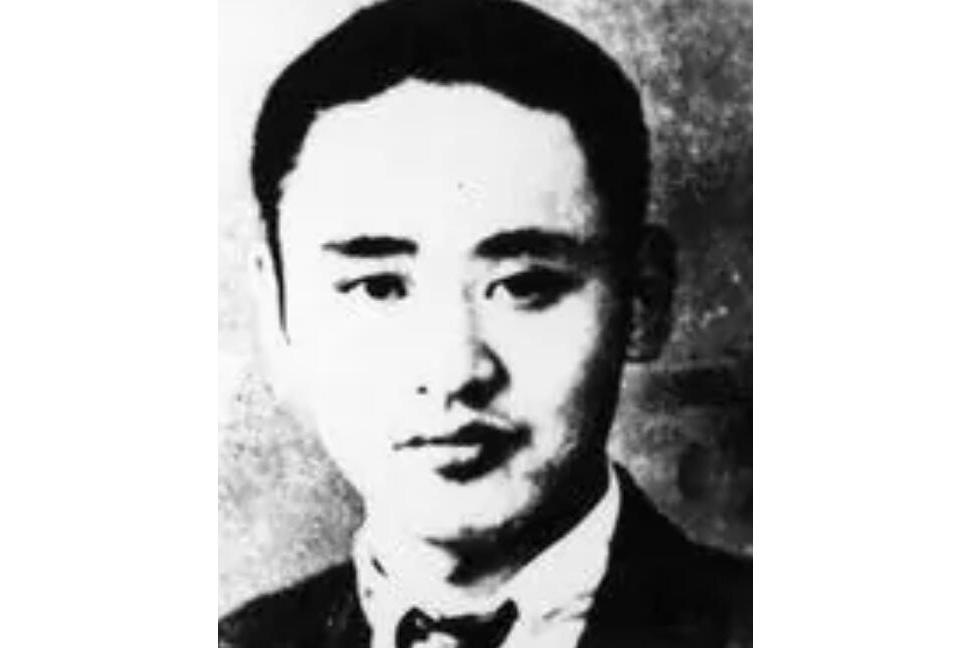 駱何民 駱何民