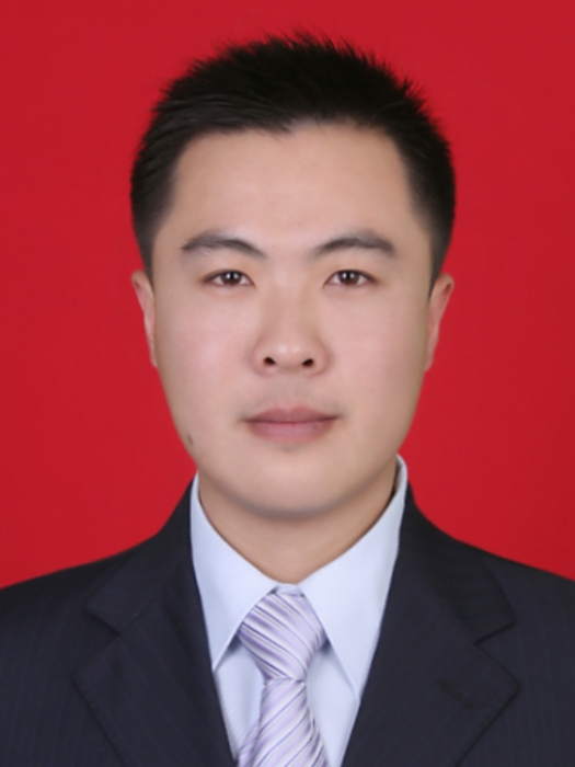 褚鋒(山東省棗莊市市中區中心街街道黨工委副書記、辦事處主任) 褚鋒(山東省棗莊市市中區中心街街道黨工委副書記、辦事處主任)