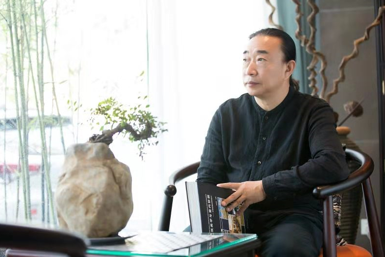 孫寶宏(孫寶宏文化發展有限公司執行董事) 孫寶宏(孫寶宏文化發展有限公司執行董事)