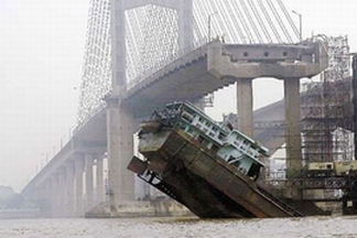 1·9哥倫比亞吊橋垮塌事故