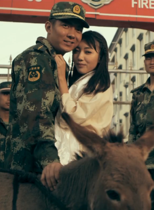 房藝戎 房藝戎