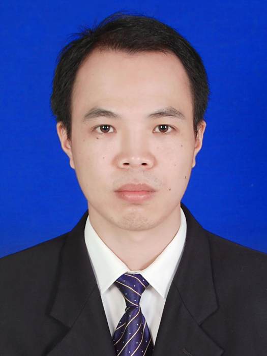 潘仁義(貴州省黔東南州雷山縣大塘鎮黨委委員、紀委書記) 潘仁義(貴州省黔東南州雷山縣大塘鎮黨委委員、紀委書記)