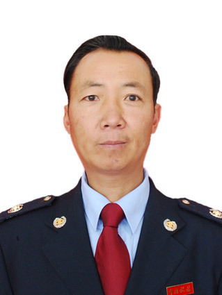 陳熙(四川省甘孜州色達縣國家稅務局副局長) 陳熙(四川省甘孜州色達縣國家稅務局副局長)