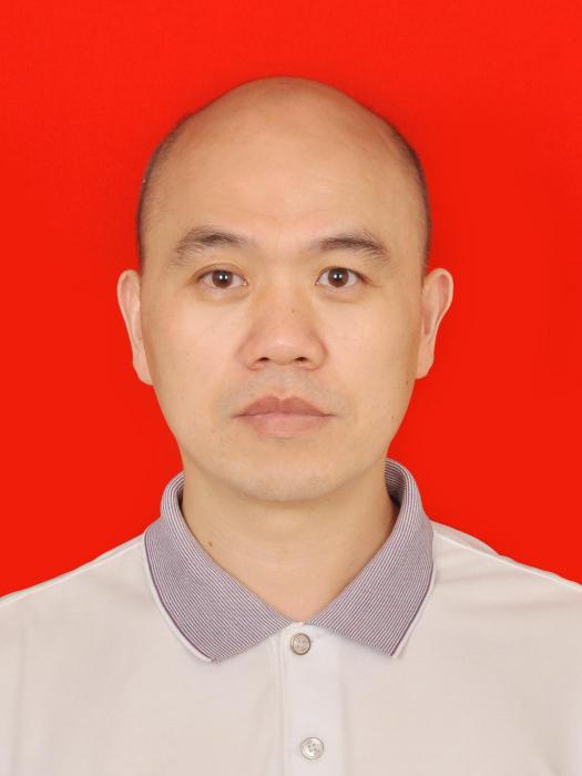 高海軍(淮安區政府副區長,第十一批科技鎮長團團長) 高海軍(淮安區政府副區長,第十一批科技鎮長團團長)