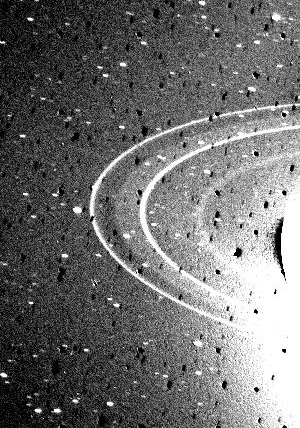 旅行者號通過提高亮度拍到海王星昏暗的環
