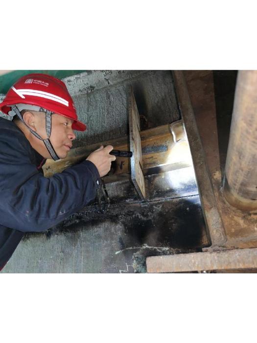 雷奇峰(大唐華銀電力公司耒陽分公司運行副總工程師) 雷奇峰(大唐華銀電力公司耒陽分公司運行副總工程師)