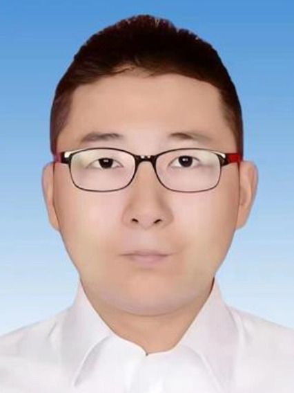程暉(天津市濱海新區新北街道黨工委委員、辦事處副主任) 程暉(天津市濱海新區新北街道黨工委委員、辦事處副主任)