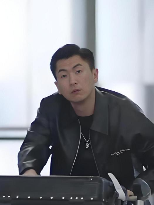 鄺永源 鄺永源