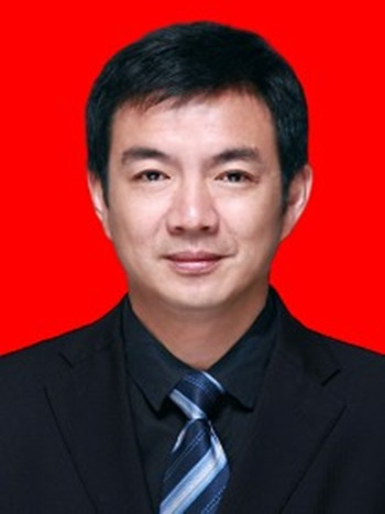劉東華(安徽省馬鞍山市發展和改革委員會黨組成員、總工程師) 劉東華(安徽省馬鞍山市發展和改革委員會黨組成員、總工程師)
