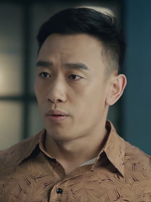 李凱旋(當代都市劇《親愛的孩子們》中的角色) 李凱旋(當代都市劇《親愛的孩子們》中的角色)