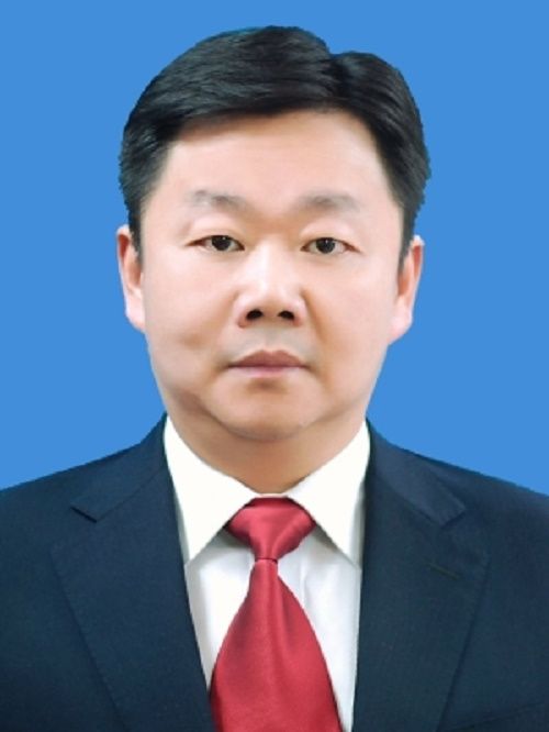 劉宏偉(四川省南充市財政局黨組成員、副局長) 劉宏偉(四川省南充市財政局黨組成員、副局長)