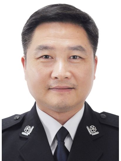 金誠(浙江警察學院黨委副書記、院長) 金誠(浙江警察學院黨委副書記、院長)
