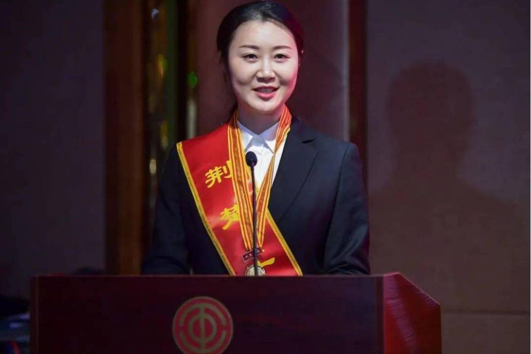 何潔(湖北省恩施州何潔茶藝技能大師工作室領辦人) 何潔(湖北省恩施州何潔茶藝技能大師工作室領辦人)