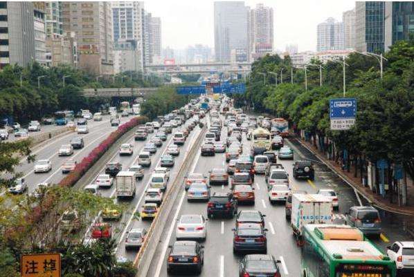 廣州大道是廣州城區最重要的幹線公路之一