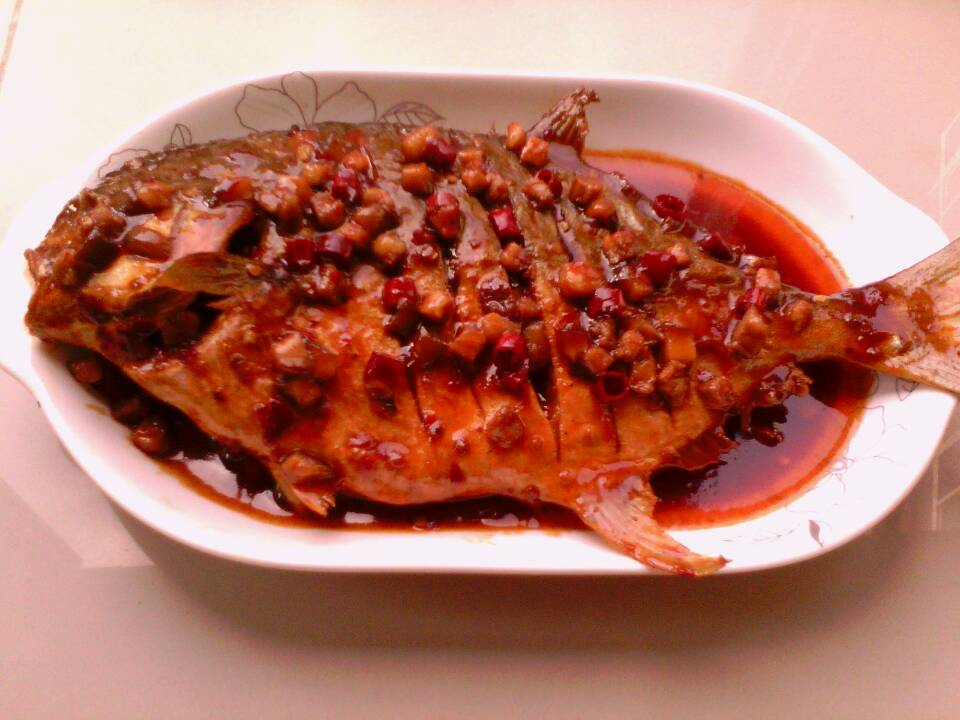 豆豉辣醬蒸平魚