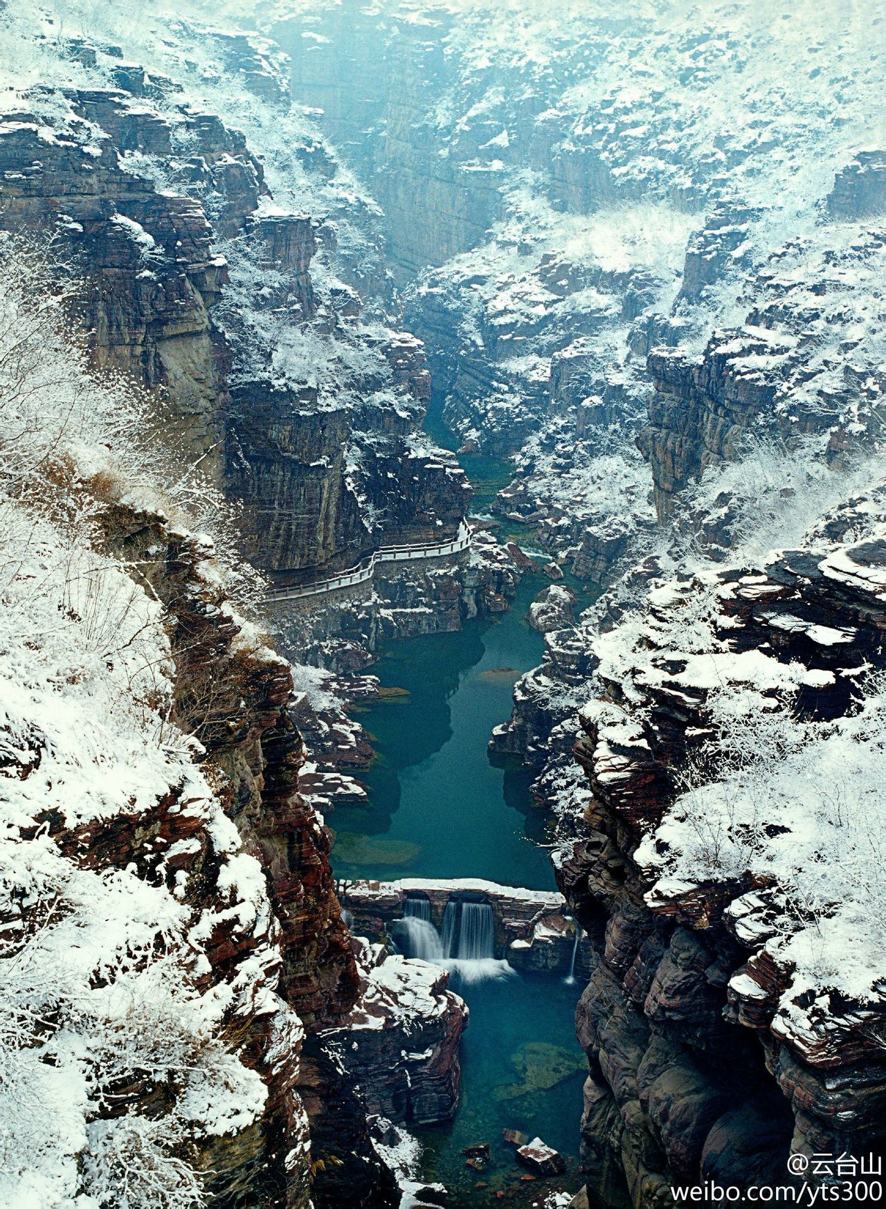 紅石峽冬季全景圖