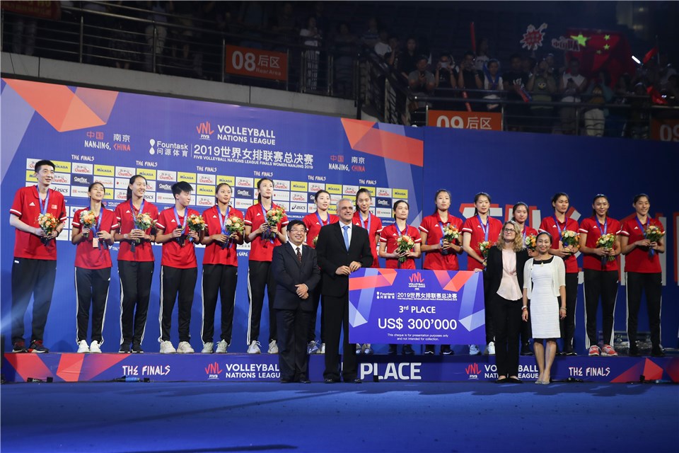 中國女排獲得季軍