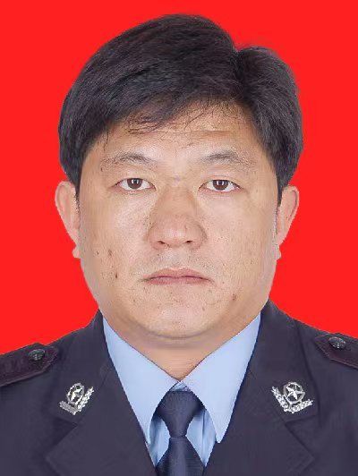 馬曉東(吉林省長春市榆樹市公安局黨委委員) 馬曉東(吉林省長春市榆樹市公安局黨委委員)