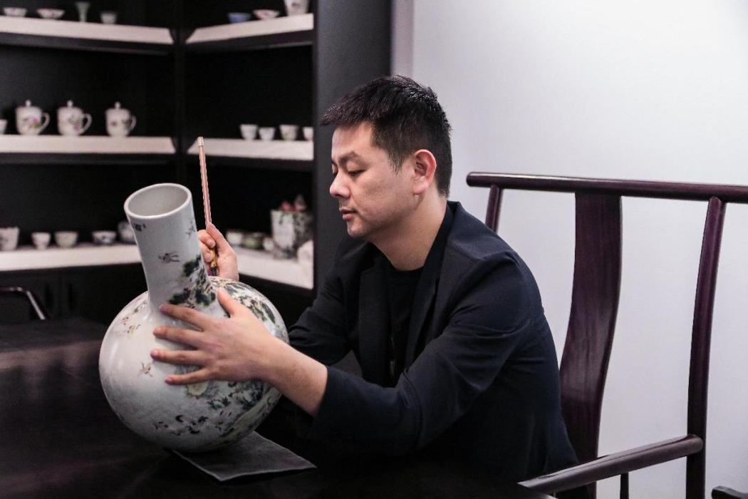 吳少華(江西省高級工藝美術師) 吳少華(江西省高級工藝美術師)
