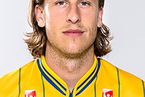 約納斯·奧爾松(奧爾松（1983年8月出生的瑞典足球運動員）)