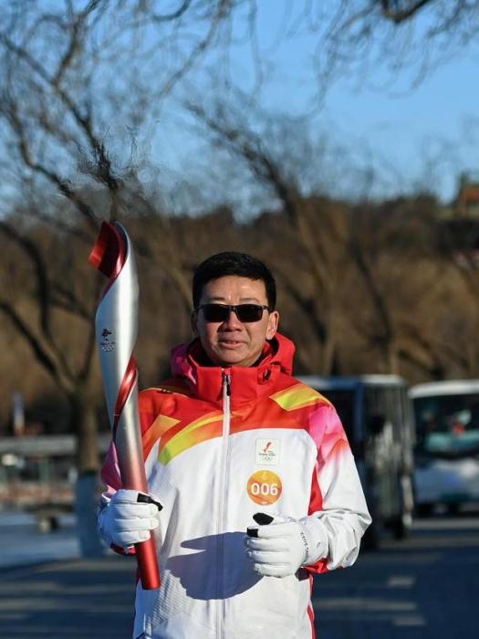 陳忠偉(2022年北京冬奧會火炬手) 陳忠偉(2022年北京冬奧會火炬手)