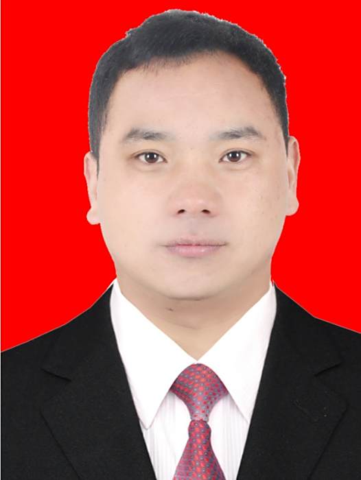 黃磊(貴州省六盤水市水城區發展和改革局黨組成員、副局長) 黃磊(貴州省六盤水市水城區發展和改革局黨組成員、副局長)