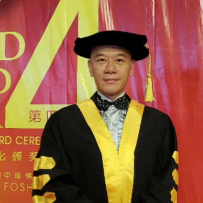 黃偉忠(澳門少林永春拳協會會長) 黃偉忠(澳門少林永春拳協會會長)