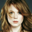 佐伊·博伊爾(Zoe Boyle)