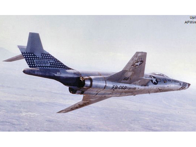 美國RF101C超音速偵察機