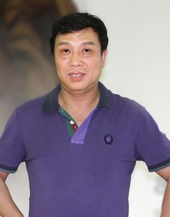 郭鞏(玻璃行業專家) 郭鞏(玻璃行業專家)
