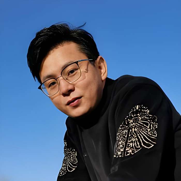 大兵. 大兵.