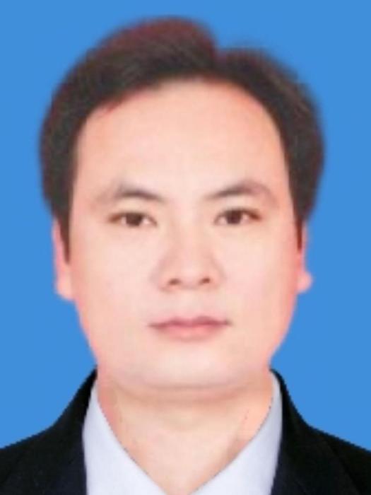 嚴冰(湖北省十堰市鄖西縣衛生健康局黨組書記、局長) 嚴冰(湖北省十堰市鄖西縣衛生健康局黨組書記、局長)