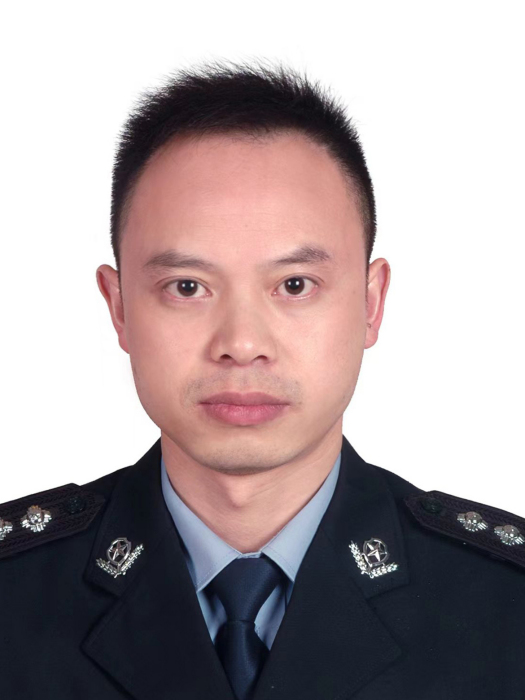向軍(湖北省恩施土家族苗族自治州利川市民政局黨組成員、副局長) 向軍(湖北省恩施土家族苗族自治州利川市民政局黨組成員、副局長)