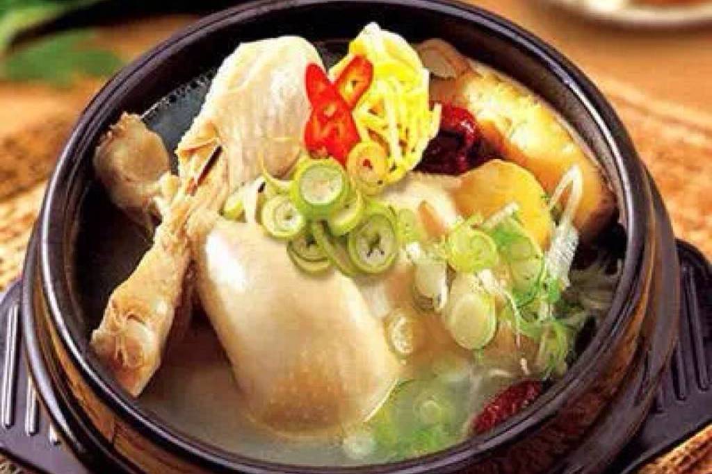 雜菜雞腿湯 雜菜雞腿湯