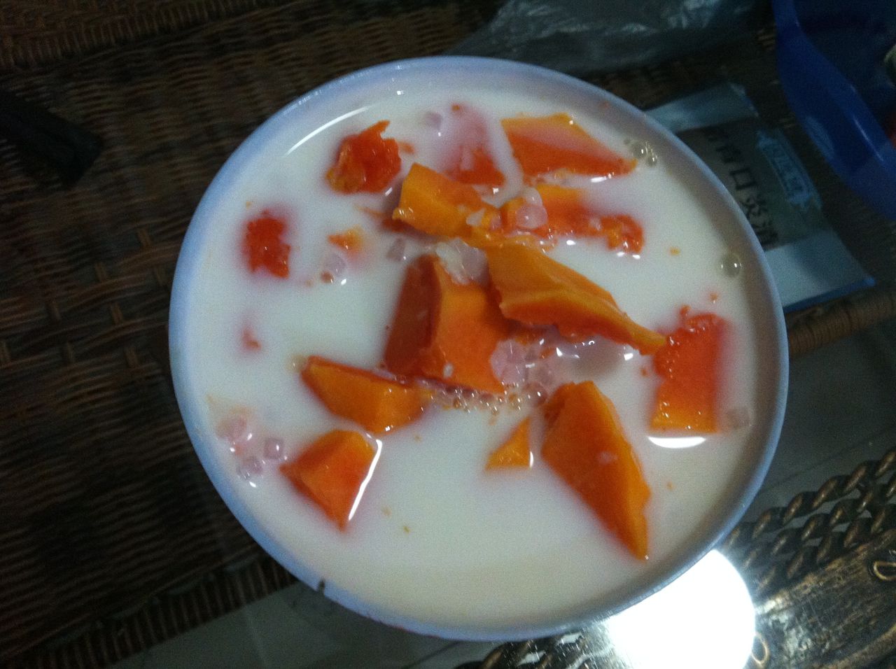 木瓜炖牛奶怎么做_木瓜炖牛奶的做法_豆果美食