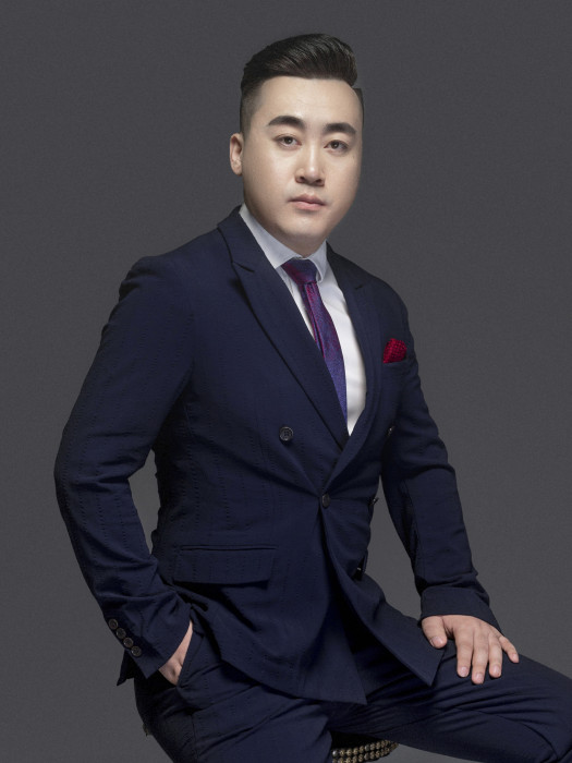 於德金(企業家) 於德金(企業家)