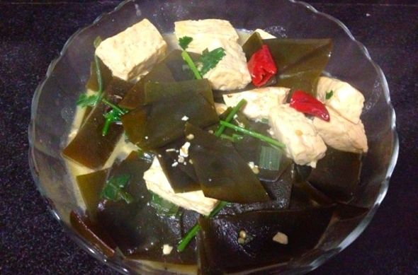 海帶燉豆腐 海帶燉豆腐