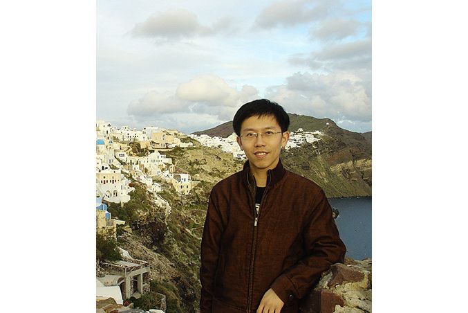 丁峰(上海視覺藝術學院視覺德稻設計學院教師) 丁峰(上海視覺藝術學院視覺德稻設計學院教師)