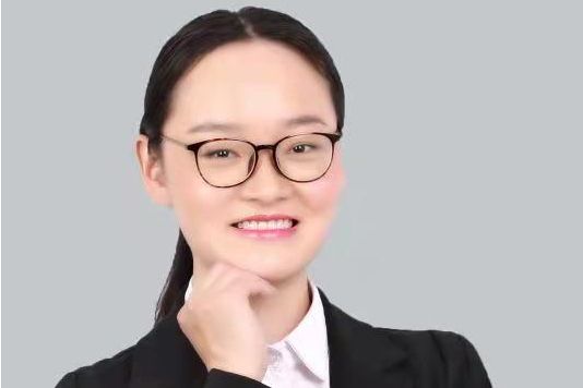 顏慧華 顏慧華