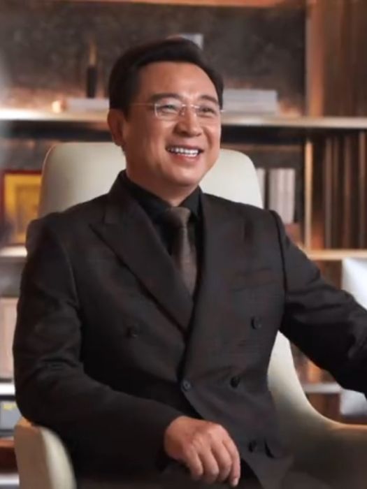 陳啟倫(電視劇《執行局》中的男配角) 陳啟倫(電視劇《執行局》中的男配角)