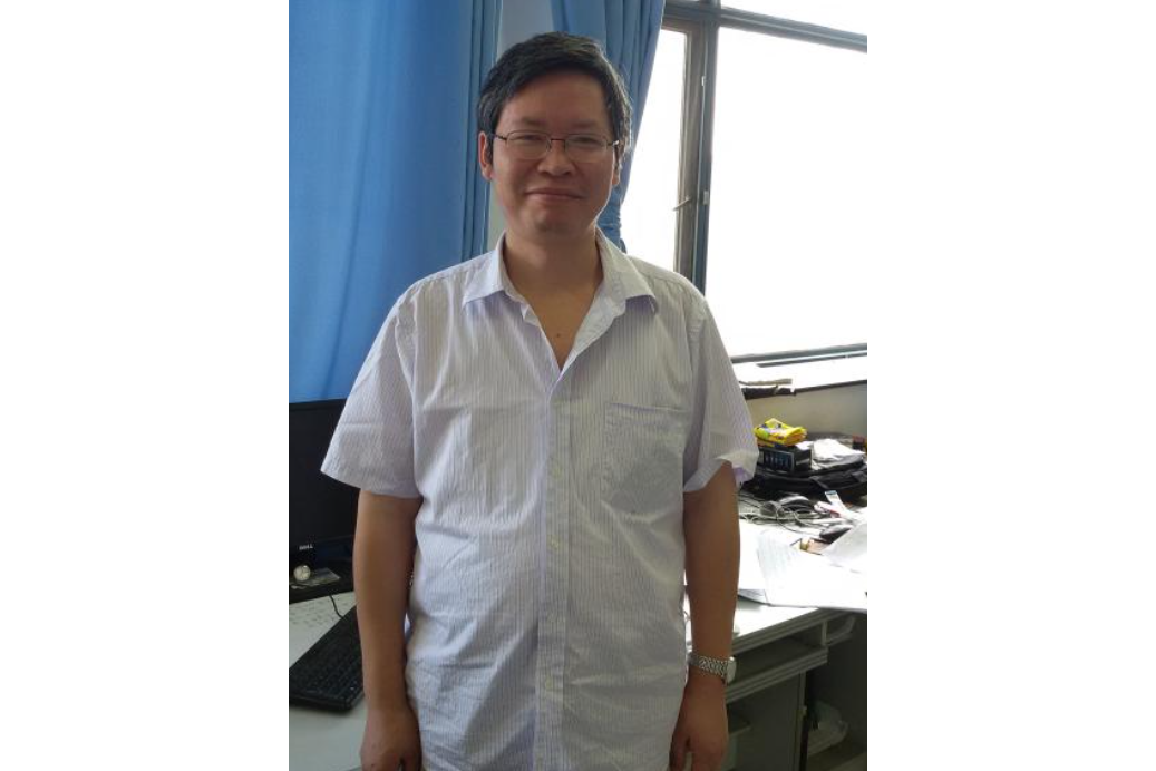 李高翔(華中師範大學物理科學與技術學院教授) 李高翔(華中師範大學物理科學與技術學院教授)